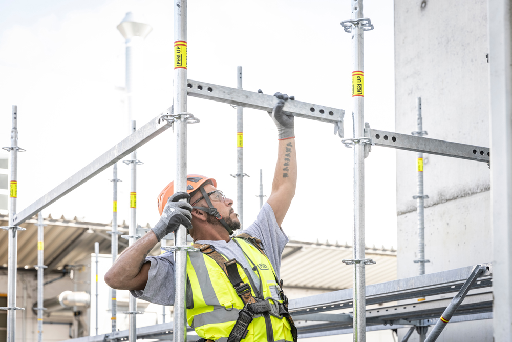New and Userfriendly PERI UP Scaffolding Components Combine Efficiency